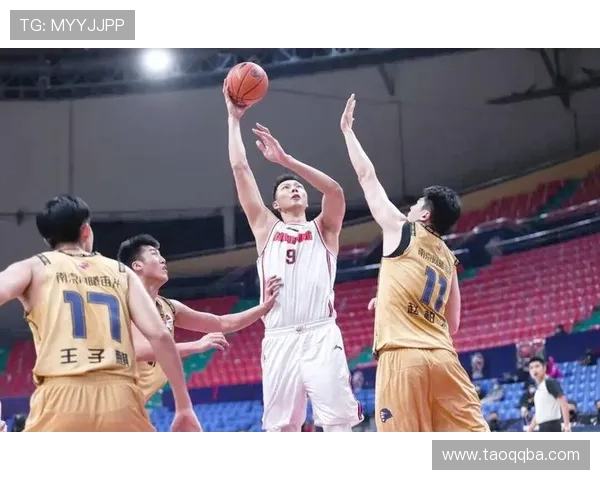 中国世界杯之路：从东亚赛区的崛起到全球舞台的挑战