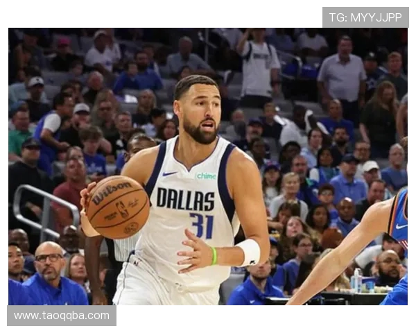 弗拉格复出状态平平22投7中贡献18分5篮板6助攻4盖帽末节表现不佳